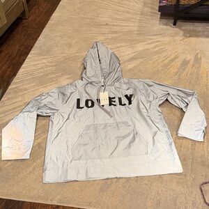 TDE Top Dawg Ent. / KENDRICK REFLECTIVE LOVELY
HOODIE
one size new XL read